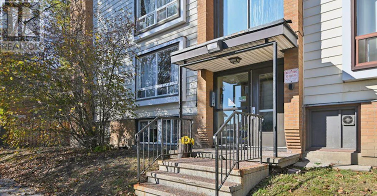 10-49 Sumac Street, Ottawa, ON, K1J 7T7 - 3