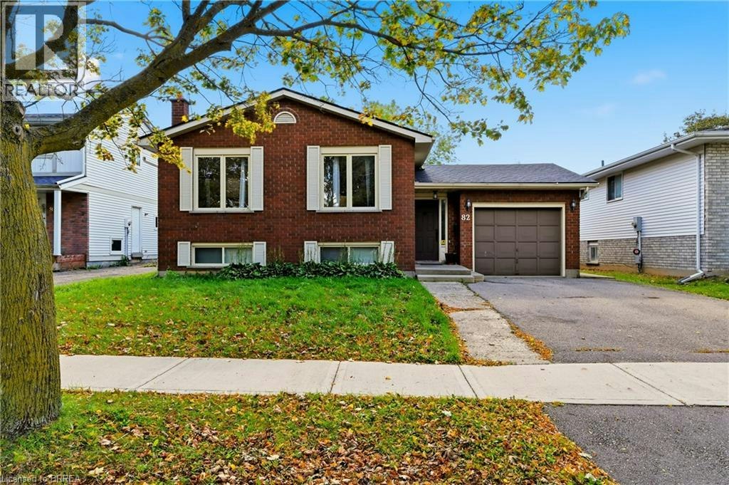 82 Beaver Crescent, Brantford, ON, N3P 1H8