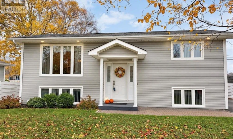 1235 Centennial