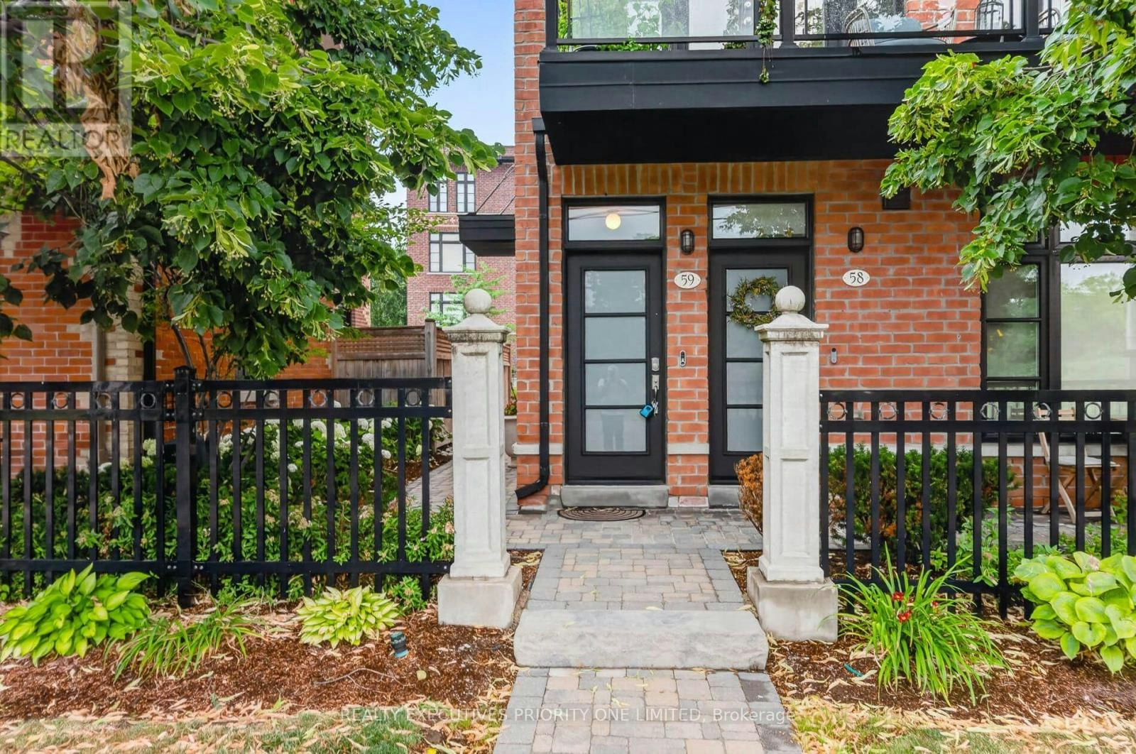 59-8161 Kipling Avenue, Vaughan, ON, L4L 2A3