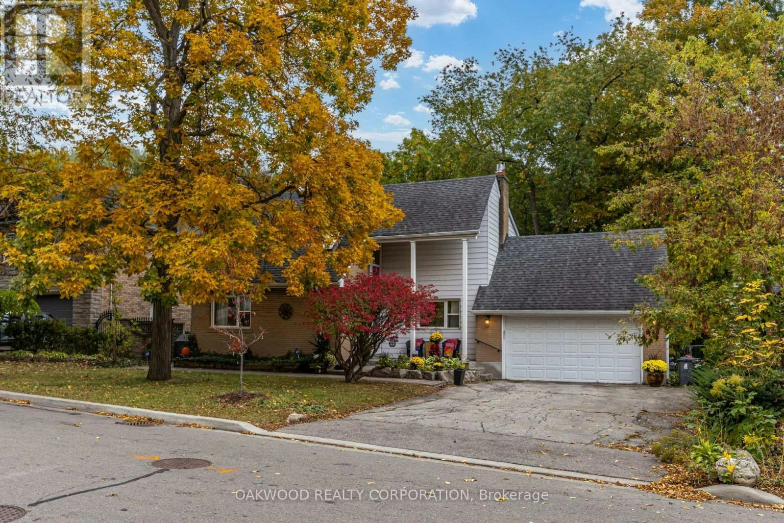 41 Greenbrook Drive, Toronto, ON, M6M 2J8