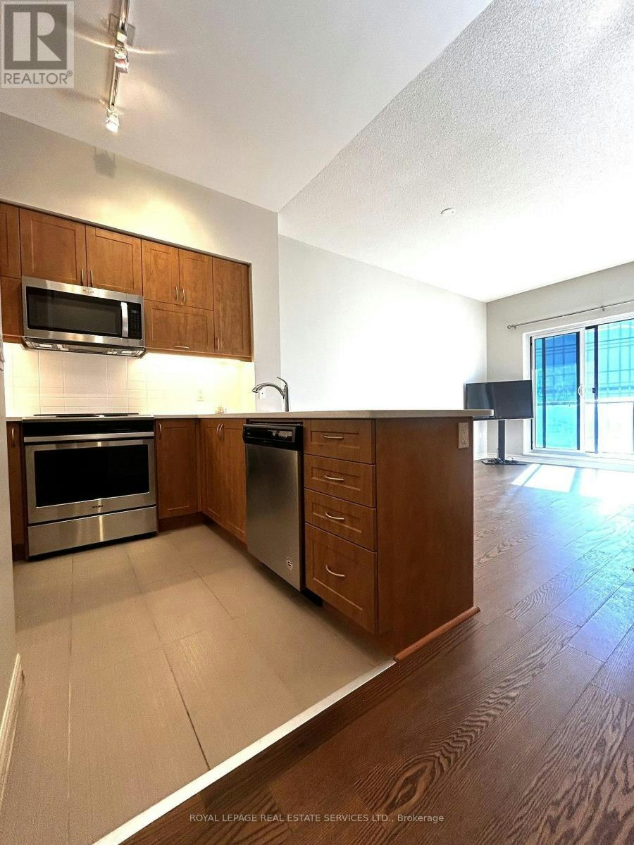 1702-39 Annie Craig Drive, Toronto, ON, M8V 0H1 - 11