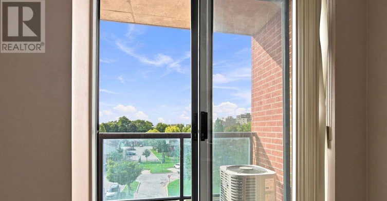 310-30 Chapman Court, London, ON, N6G 4Y4 - 30