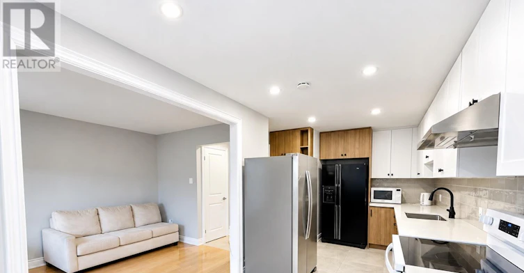 202 Stather Crescent, Markham, ON, L3S 1C2 - 4