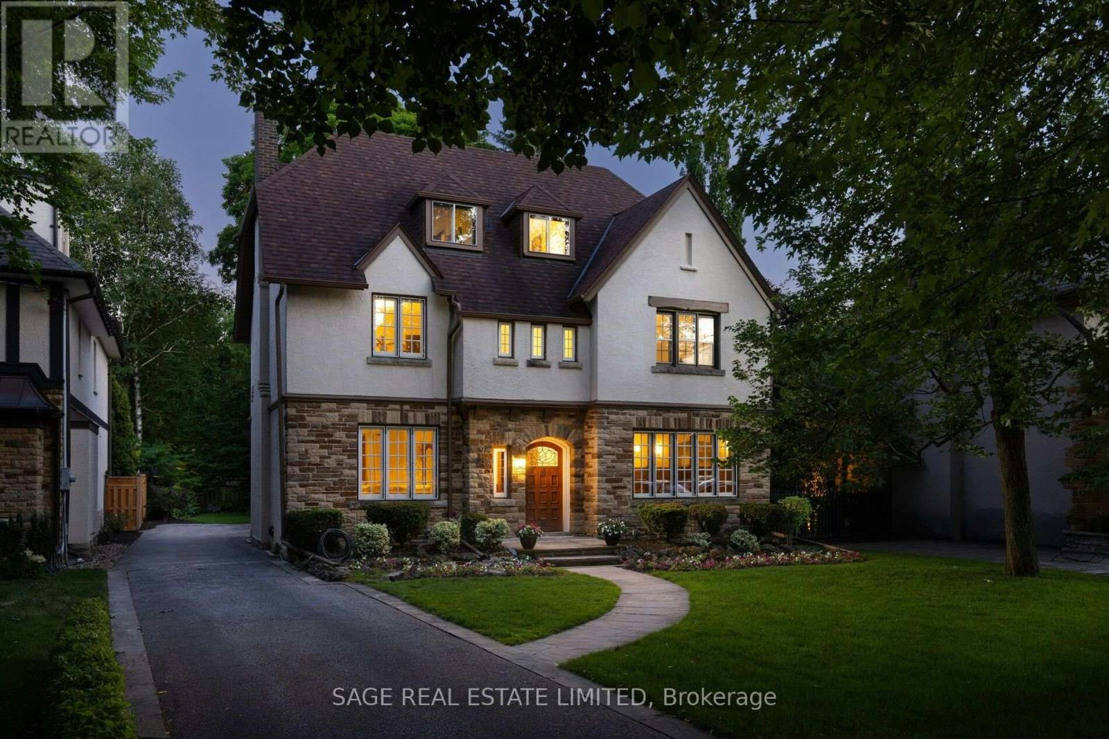 78 The Kingsway, Toronto, ON, M8X 2T5