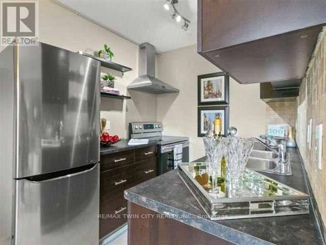 401-200 Charlton Avenue E, Hamilton, ON, L8N 1Z1 - 6