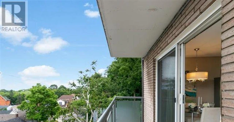 401-200 Charlton Avenue E, Hamilton, ON, L8N 1Z1 - 7