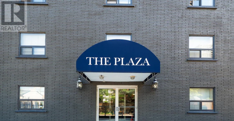 401-200 Charlton Avenue E, Hamilton, ON, L8N 1Z1 - 2