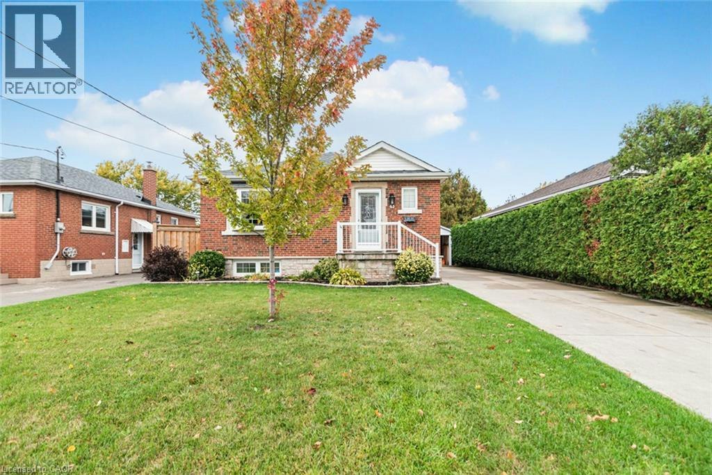43 Alderney Avenue, Hamilton, ON, L9A 2A6