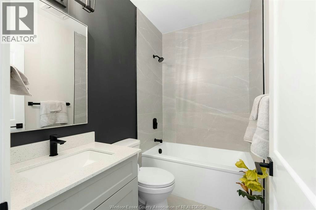 102-755 Grand Marais, Windsor, ON, N8X 3H8 - 9