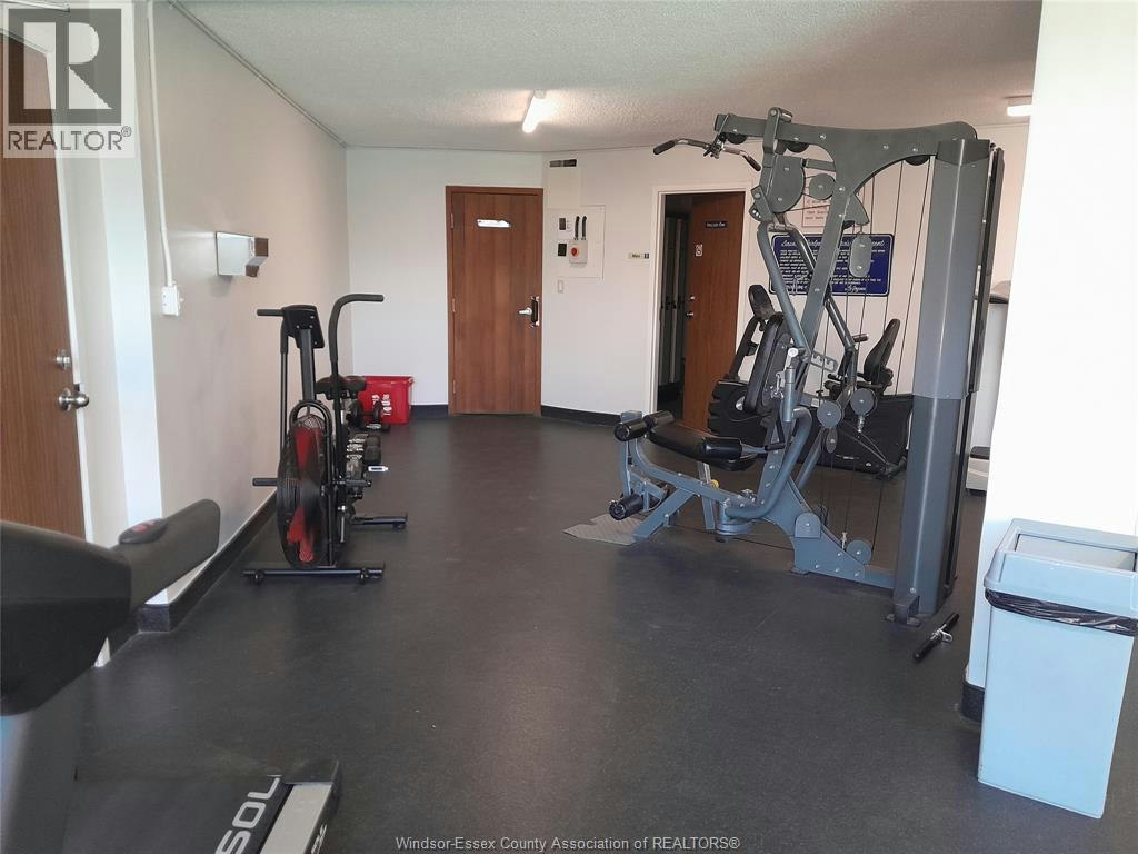 110-111 Riverside Drive East, Windsor, ON, N9A 2S6 - 14