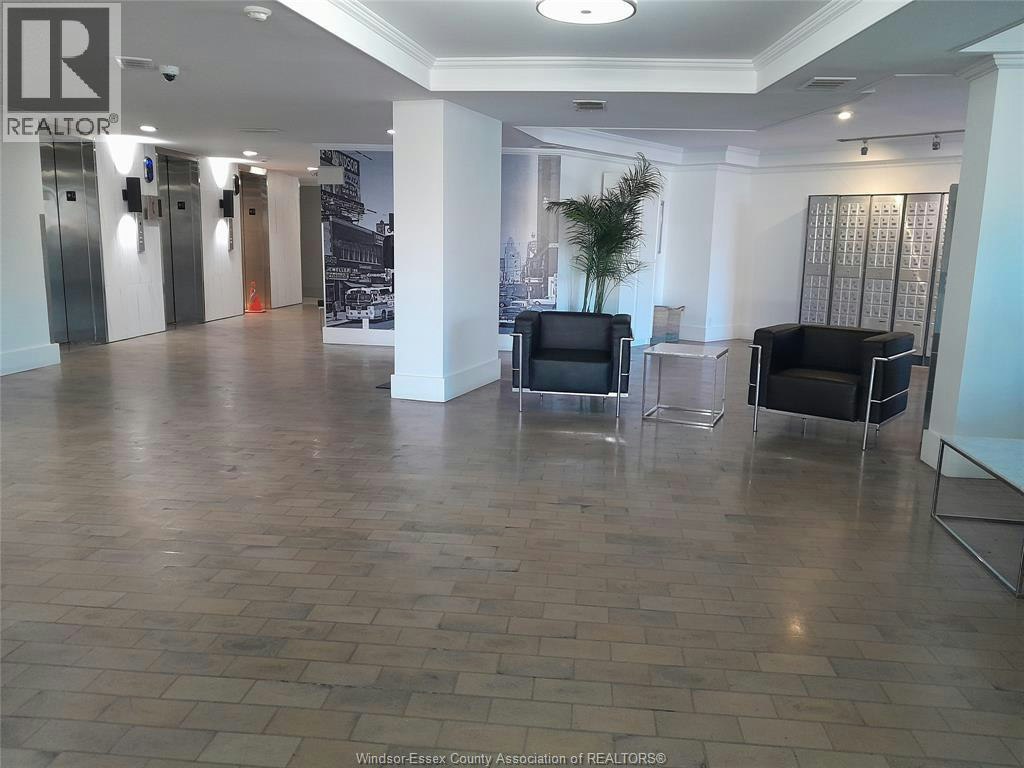 110-111 Riverside Drive East, Windsor, ON, N9A 2S6 - 4