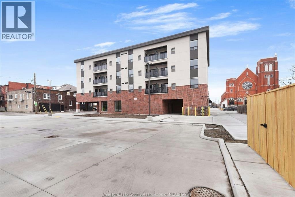 401-840 Wyandotte East, Windsor, ON, N9A 3J6 - 9