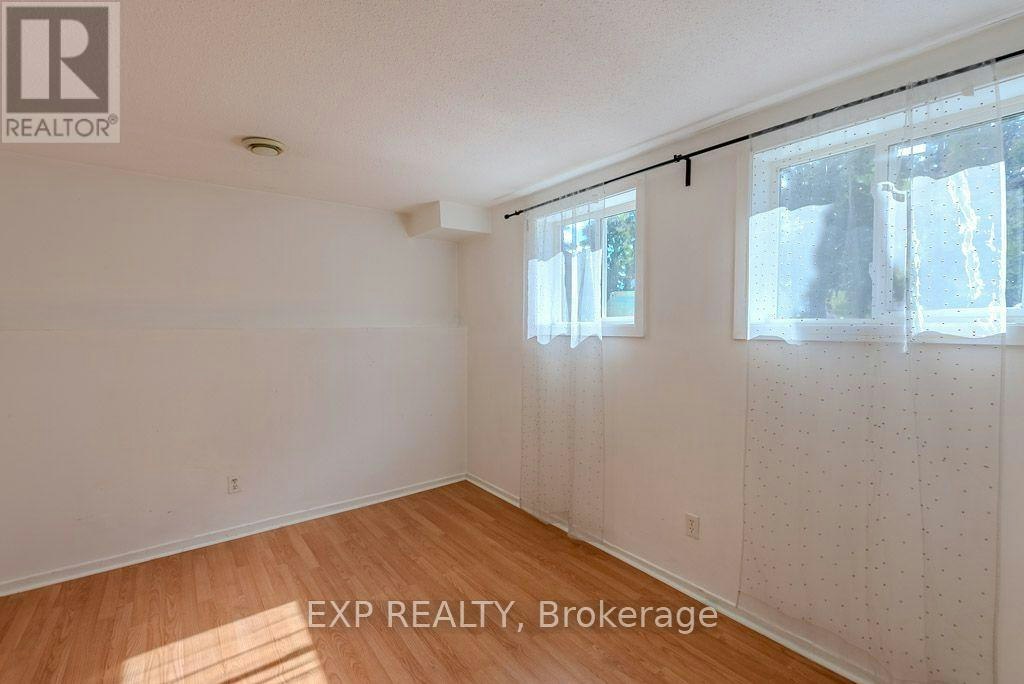 C-37 Forester Crescent, Ottawa, ON, K2H 8Y3 - 23
