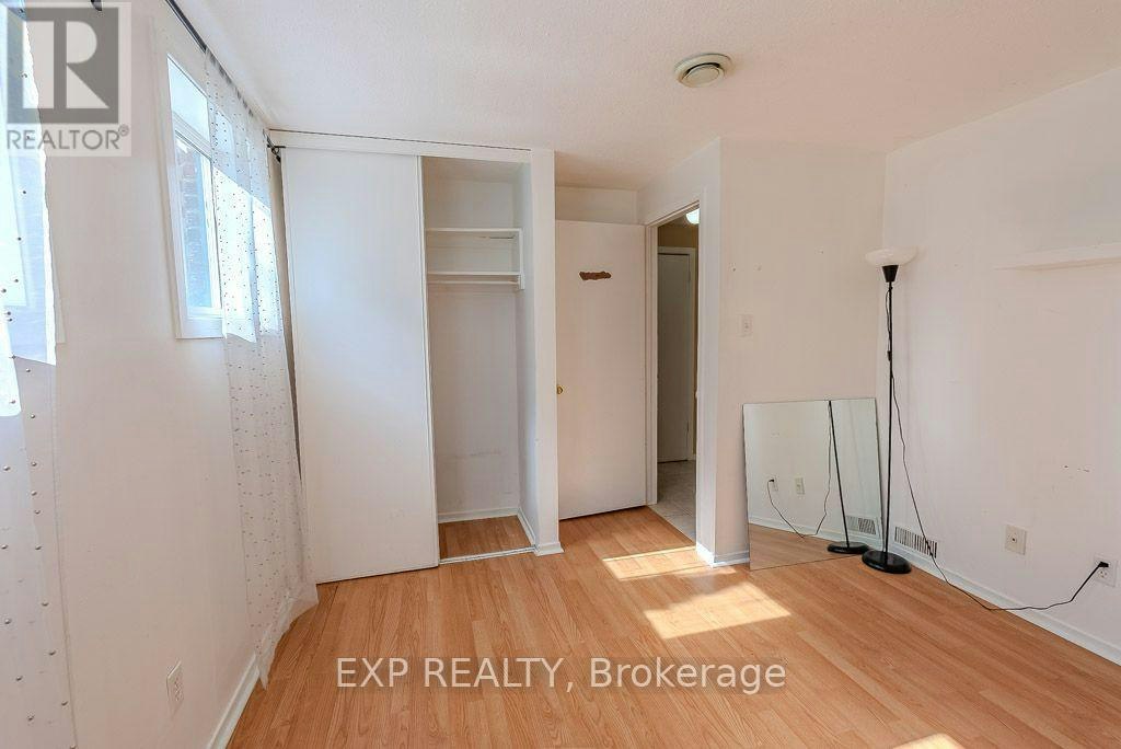 C-37 Forester Crescent, Ottawa, ON, K2H 8Y3 - 24
