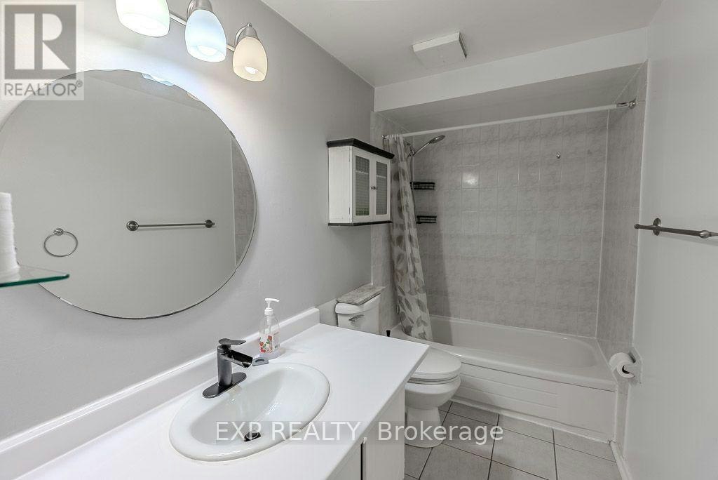 C-37 Forester Crescent, Ottawa, ON, K2H 8Y3 - 15