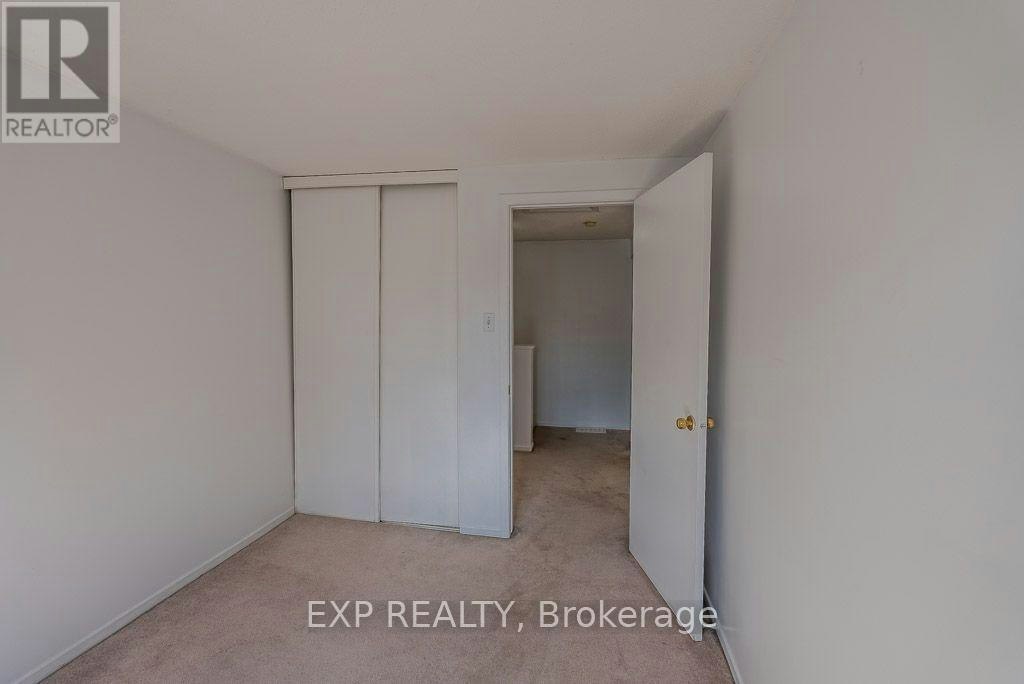 C-37 Forester Crescent, Ottawa, ON, K2H 8Y3 - 20