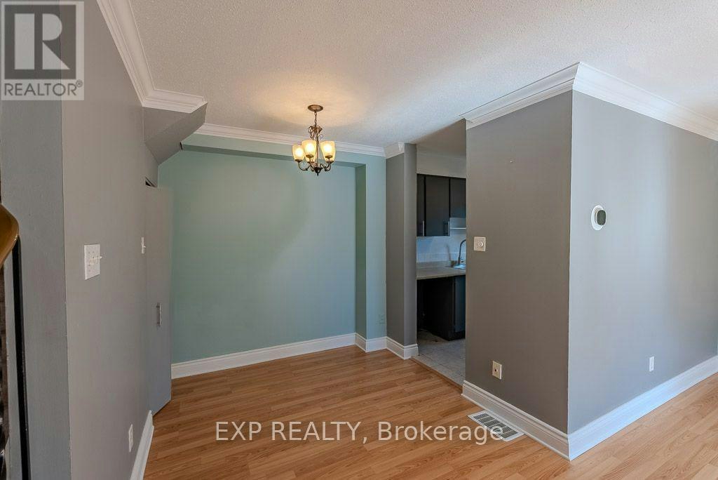 C-37 Forester Crescent, Ottawa, ON, K2H 8Y3 - 5