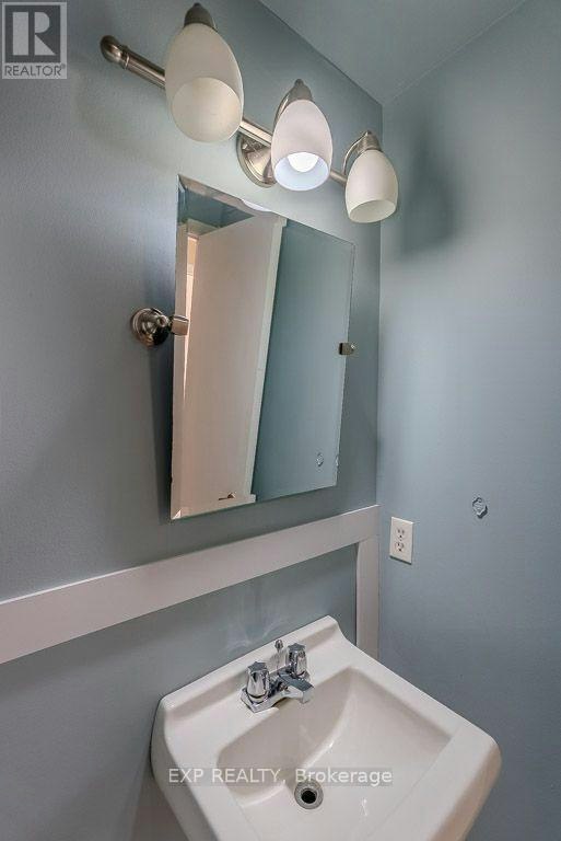 C-37 Forester Crescent, Ottawa, ON, K2H 8Y3 - 26