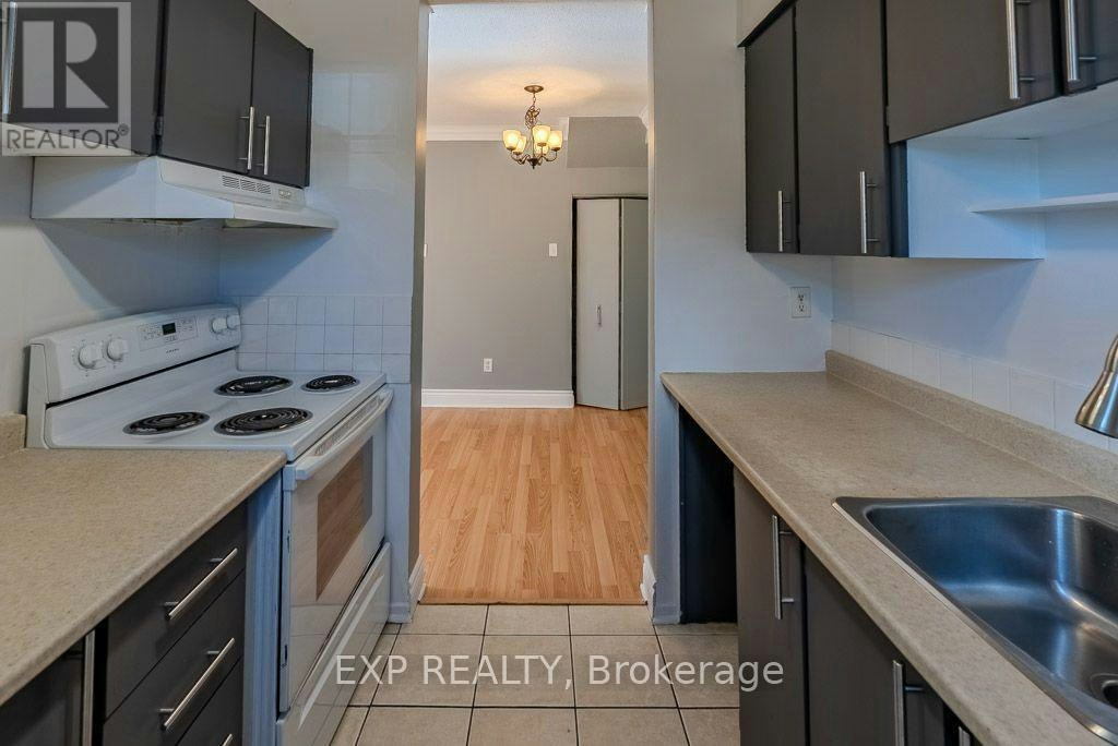 C-37 Forester Crescent, Ottawa, ON, K2H 8Y3 - 10