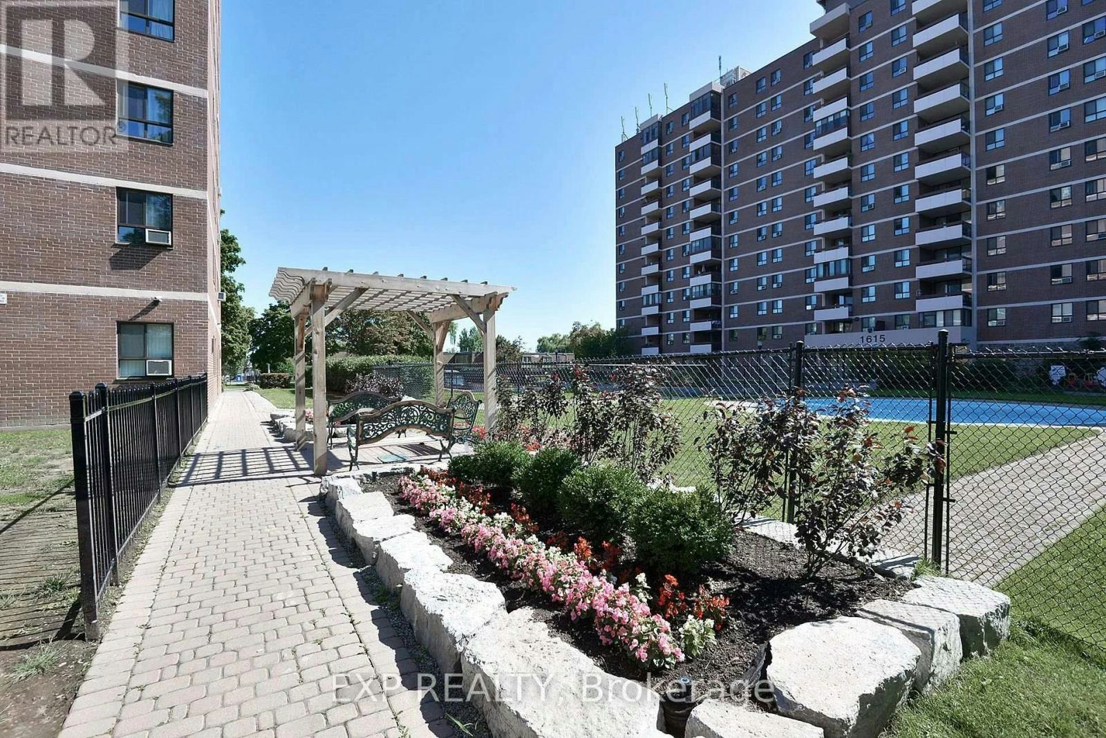 718-1625 Bloor Street, Mississauga, ON, L4X 1S3 - 37