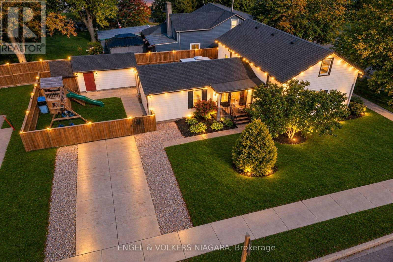 13 Frederick Avenue, Bluewater, ON, N0M 2T0