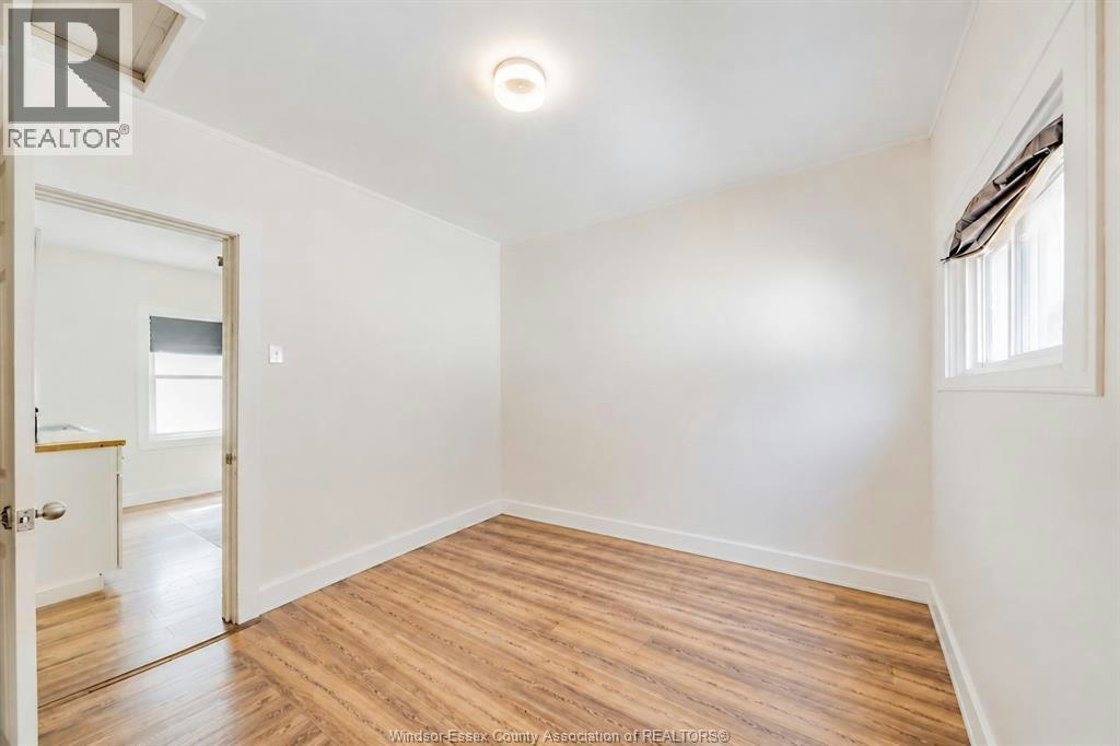1560 Lillian Avenue, Windsor, ON, N8X 4A8 - 13