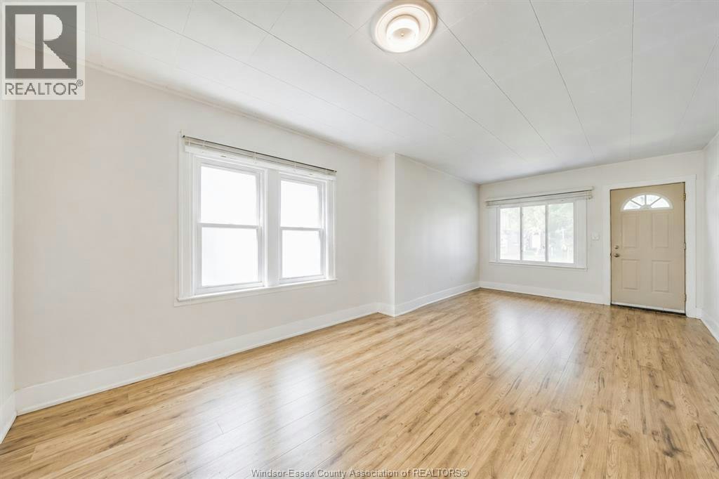 1560 Lillian Avenue, Windsor, ON, N8X 4A8 - 5