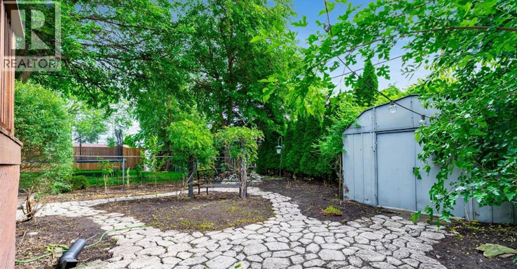 870 St. Louis, Windsor, ON, N8S 2K5 - 44