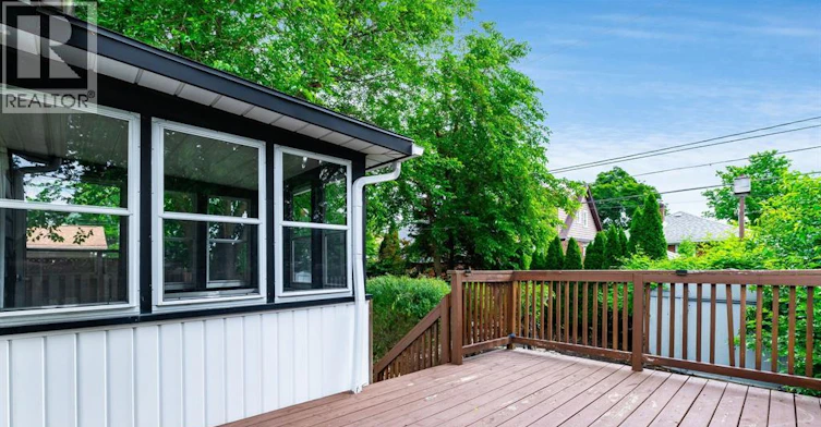 870 St. Louis, Windsor, ON, N8S 2K5 - 38