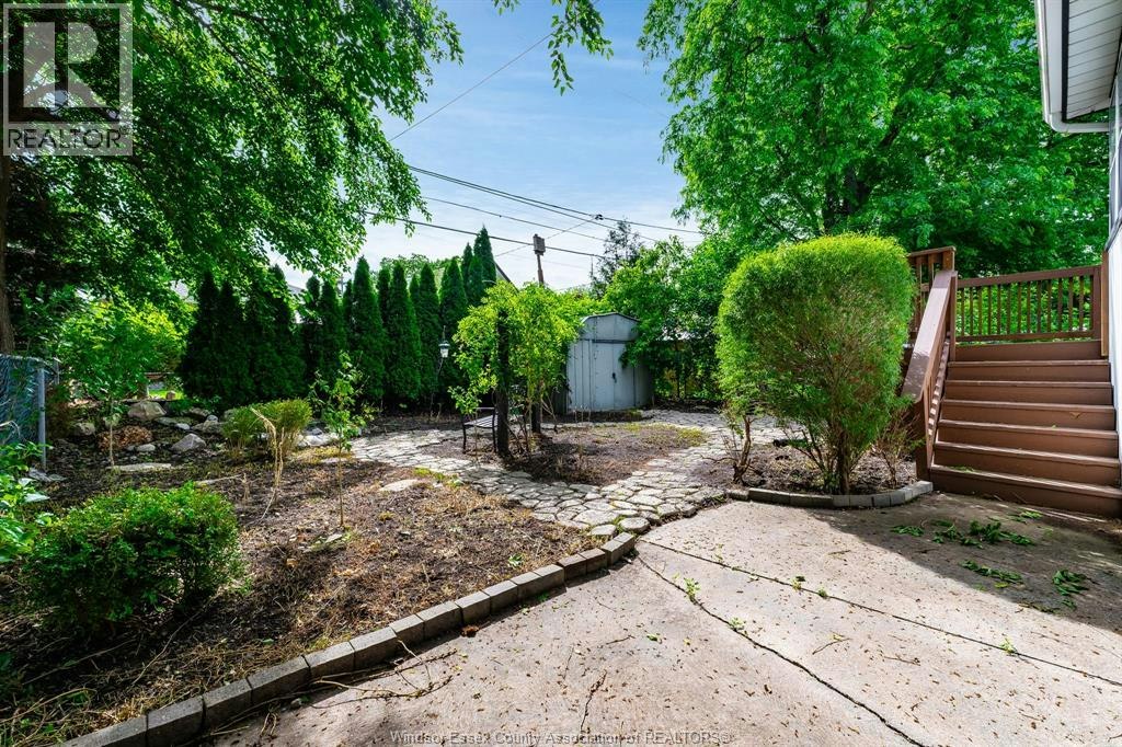 870 St. Louis, Windsor, ON, N8S 2K5 - 41