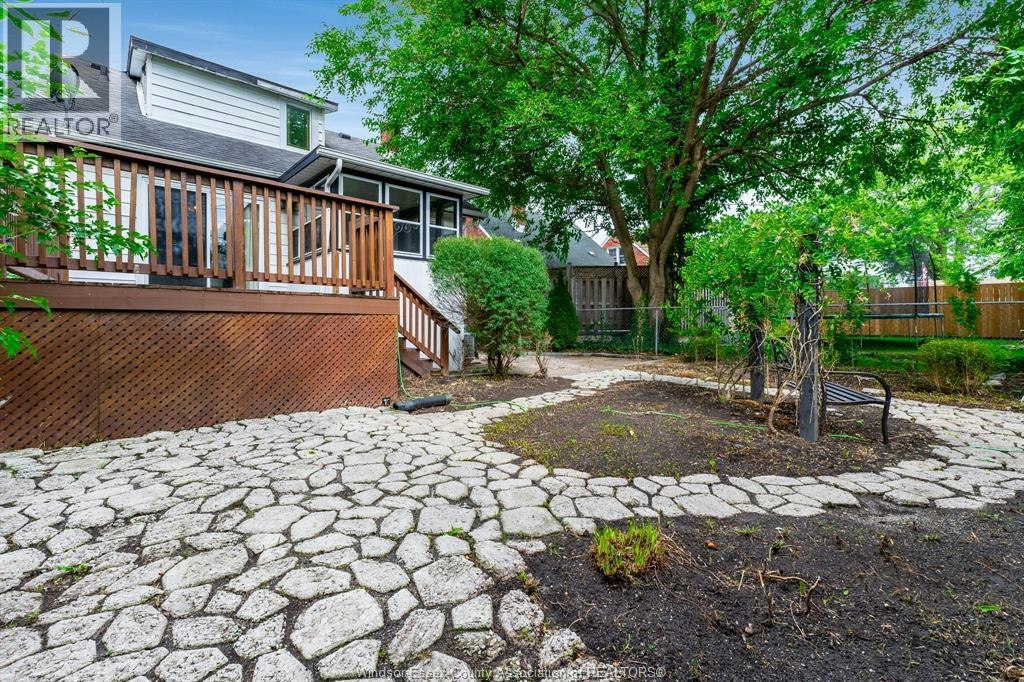 870 St. Louis, Windsor, ON, N8S 2K5 - 43