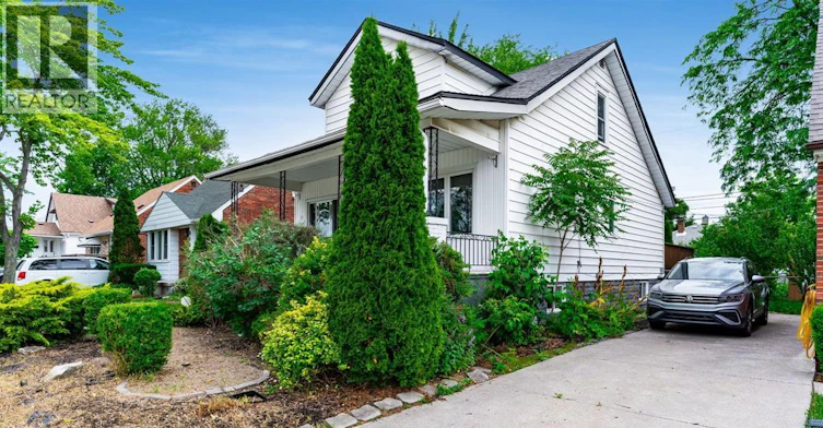 870 St. Louis, Windsor, ON, N8S 2K5 - 35