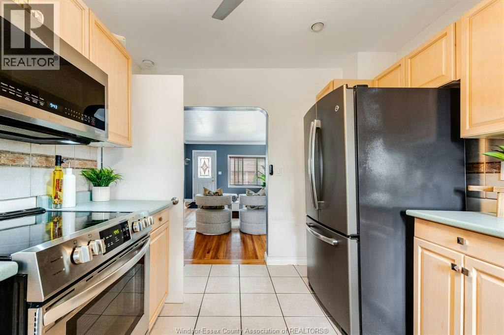 870 St. Louis, Windsor, ON, N8S 2K5 - 6