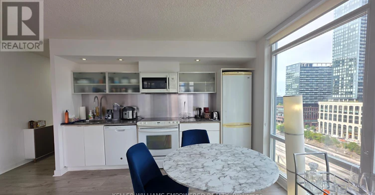 1603 4k Spadina Avenue, Toronto, ON, M5V 3Y9 - 10