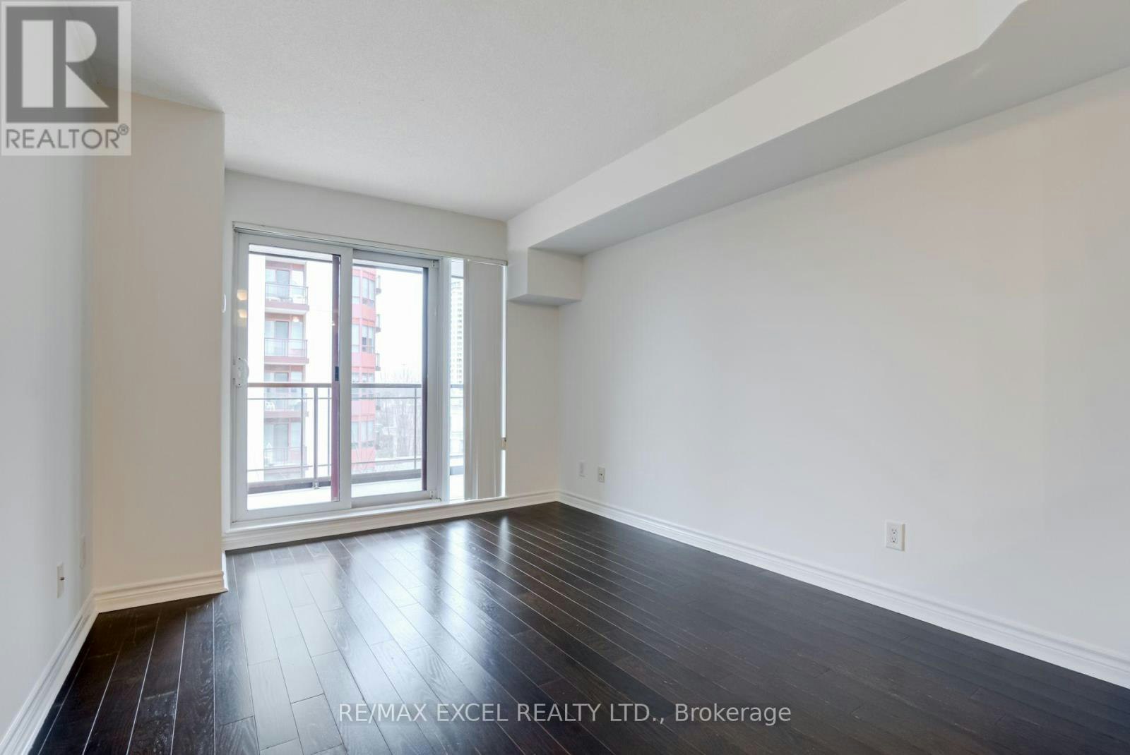 526-27 Rean Drive, Toronto, ON, M2K 0A6 - 8