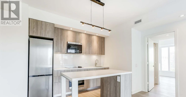 Q1218-120 Ontario Street, Toronto, ON, M5A 1C4