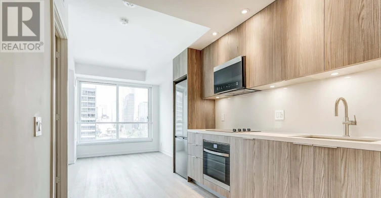 Q1215-120 Ontario Street, Toronto, ON, M5A 1C4 - 2
