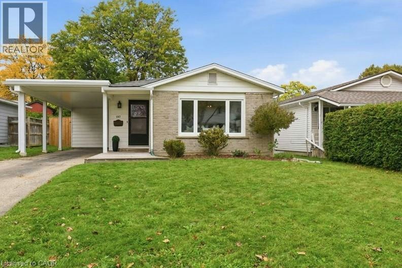 197 Pinedale Drive, Kitchener, ON, N2E 1K2