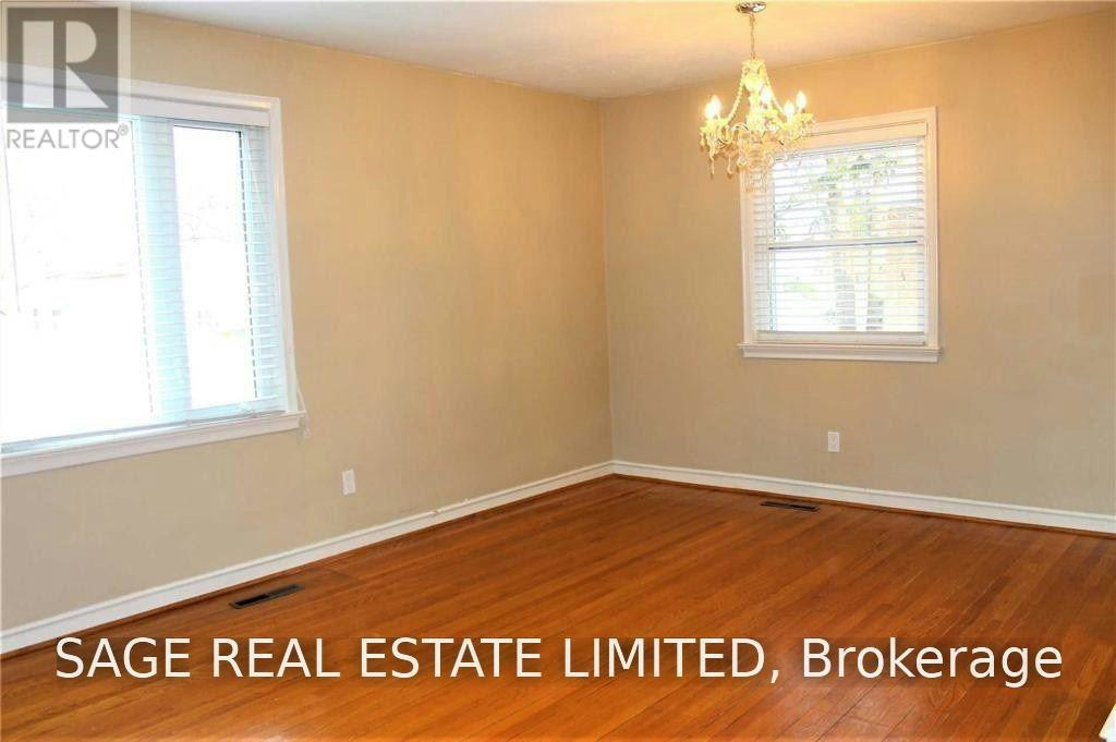 77 Vauxhall Drive, Toronto, ON, M1P 1R1 - 3