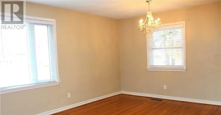 77 Vauxhall Drive, Toronto, ON, M1P 1R1 - 3