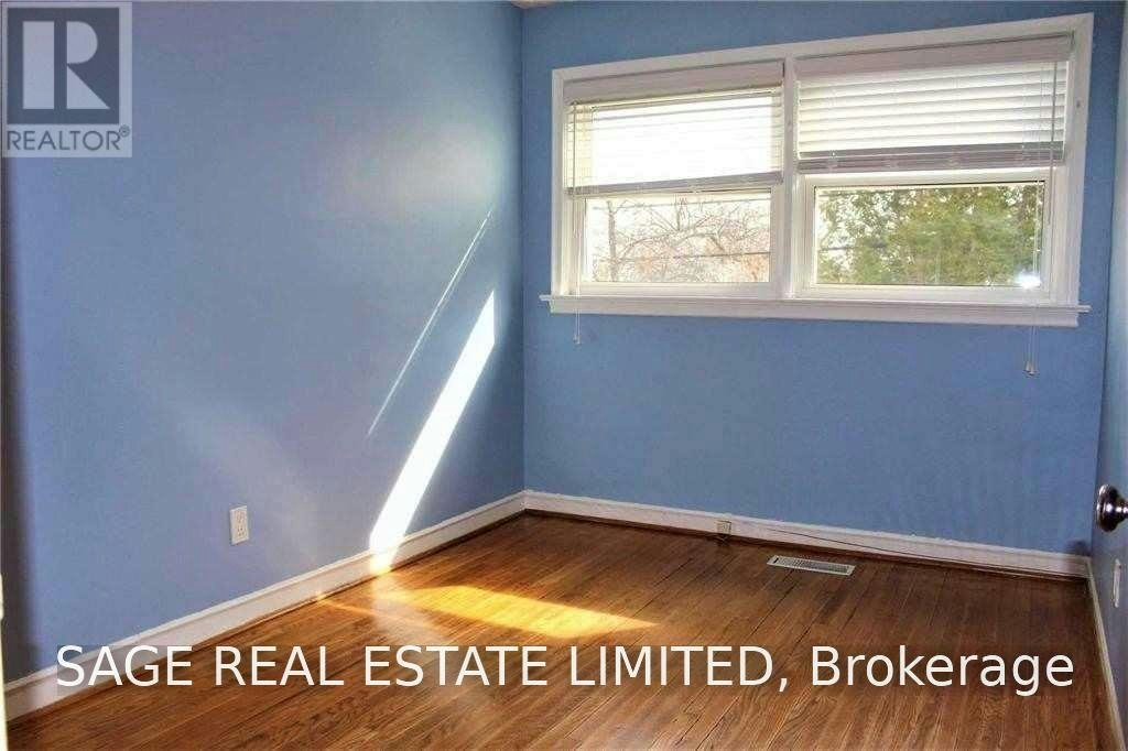 77 Vauxhall Drive, Toronto, ON, M1P 1R1 - 8