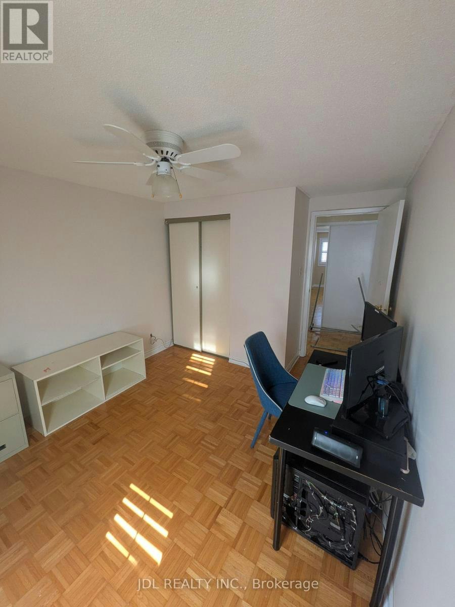 110 Bellefontaine Street, Toronto, ON, M1S 4E6 - 12