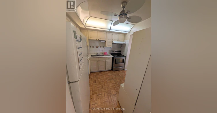 110 Bellefontaine Street, Toronto, ON, M1S 4E6 - 3