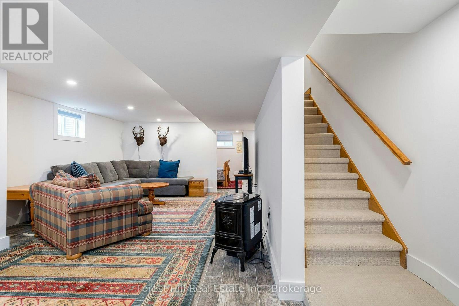 194 Summit View Court, Blue Mountains, ON, N0H 1J0 - 34