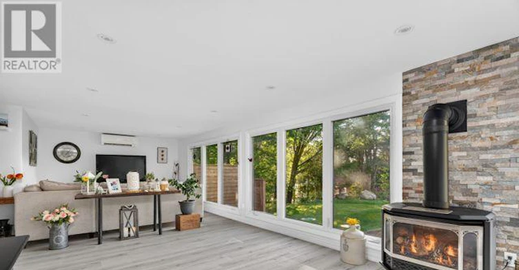 1086 Providence Drive, Algonquin Highlands, ON, K0M 1S0 - 3