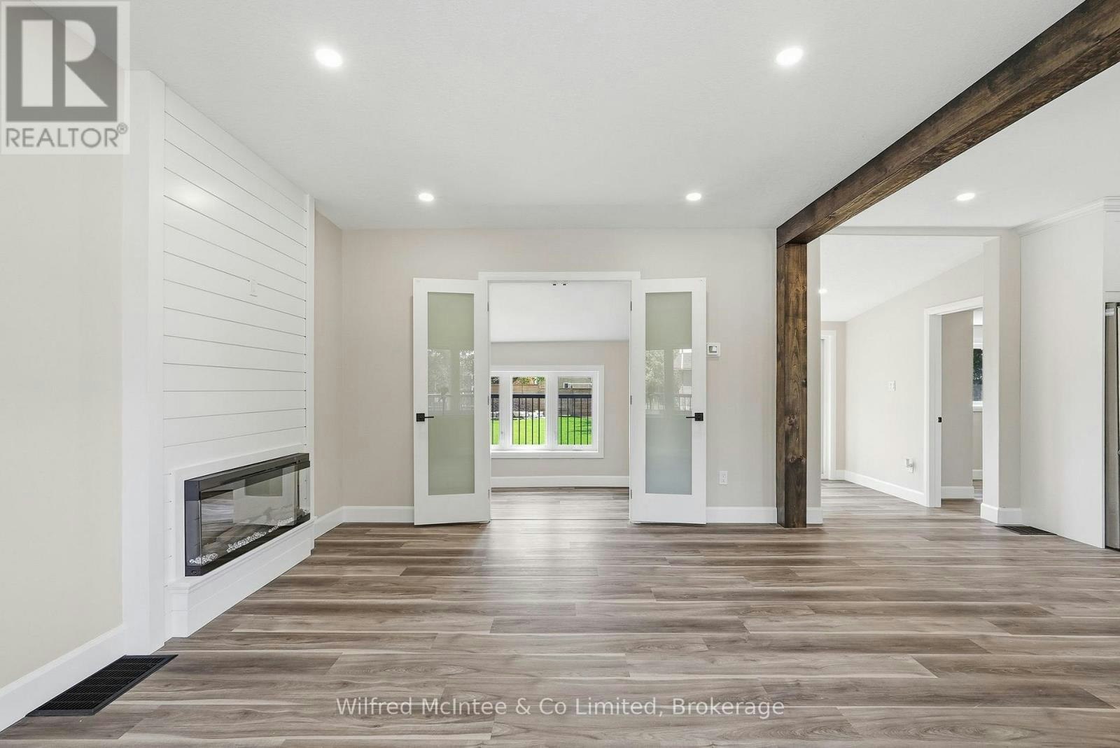 550 Wellington Street, Minto, ON, N4W 3G9 - 8