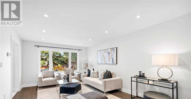 20 Eastman Crescent, Newmarket, ON, L3Y 5R9 - 7