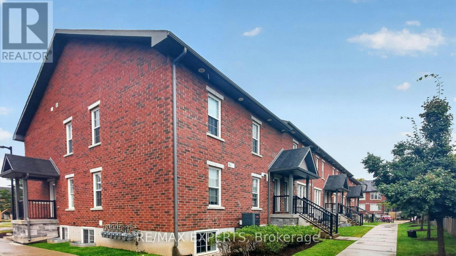 13-246 Penetanguishene Road, Oro-Medonte, ON, L4M 7C2 - 35