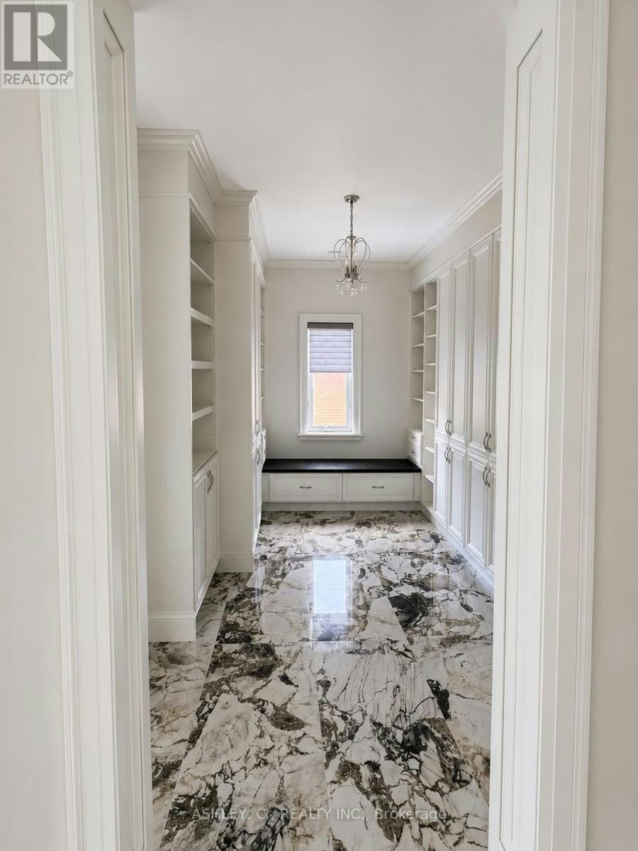 2588 Sharon Crescent, Mississauga, ON, L5C 1Y8 - 16